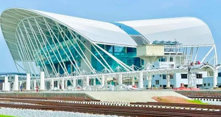 ঢাকা-কক্সবাজার ট্রেন রুটে দুই মাসে আয় ৮ কোটি ৫৭ লাখ